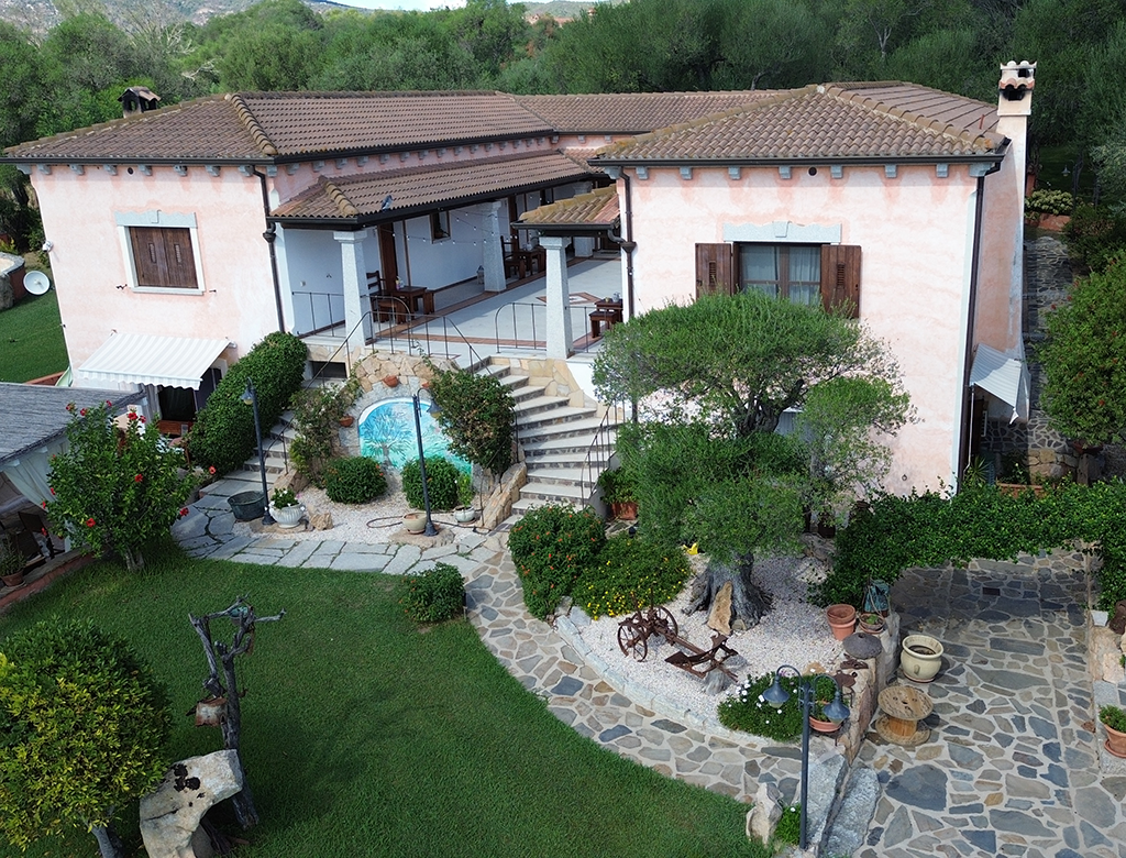 Contras Casa Vacanza - Chi Siamo